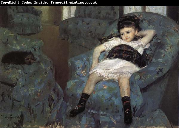 Mary Cassatt The little girl in the blue Sofa