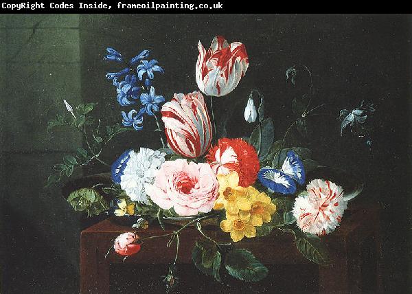 Jan van den Hecke Assiette de fleurs posee sur un entablement