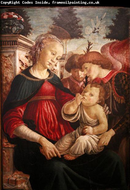 Sandro Botticelli Virgin and child with two angels